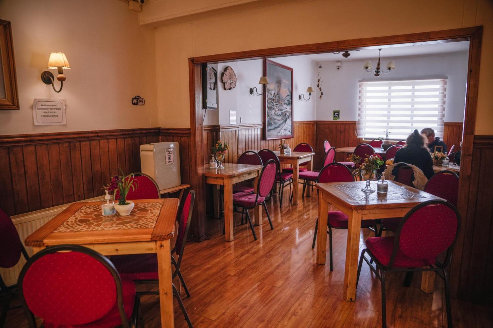 Hostal Hielo Sur Punta Arenas Exterior photo