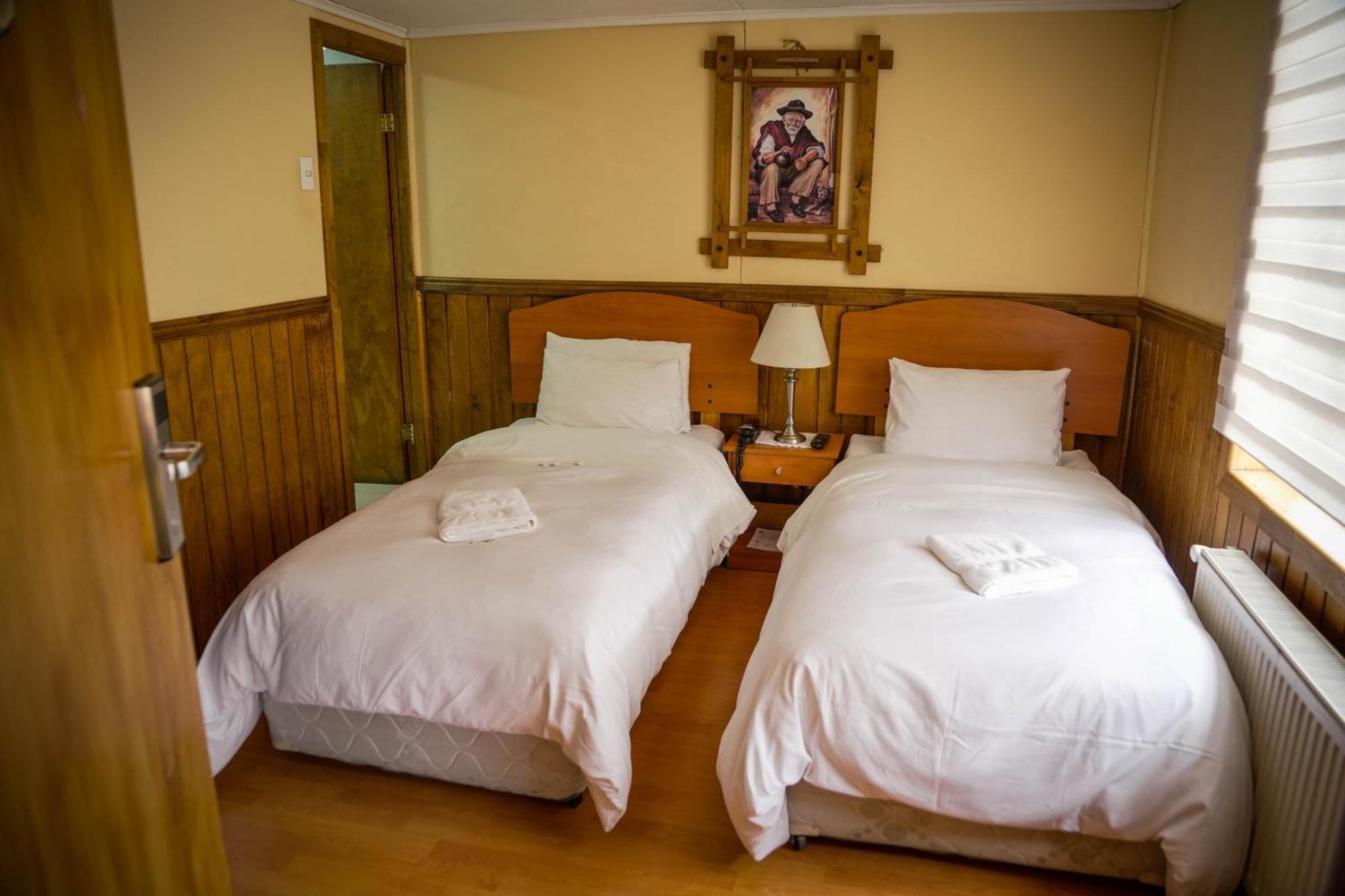 Hostal Hielo Sur Punta Arenas Exterior photo