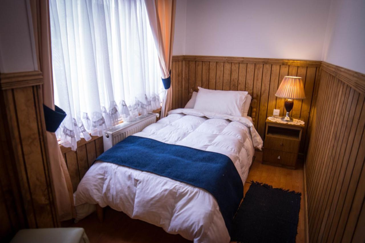 Hostal Hielo Sur Punta Arenas Exterior photo